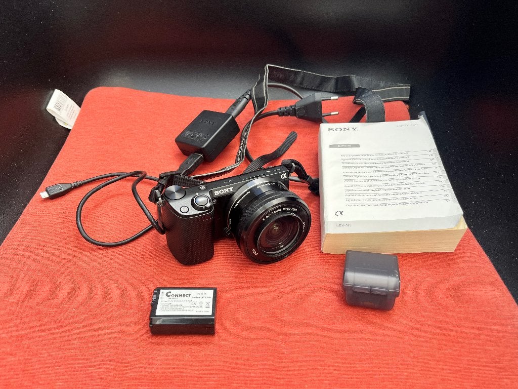 Sony Nex-5R Systeemcamera + kitlens, flitser en extra accu, Audio, Tv en Foto, Fotocamera's Digitaal, Screenprotector, 16 megapixels