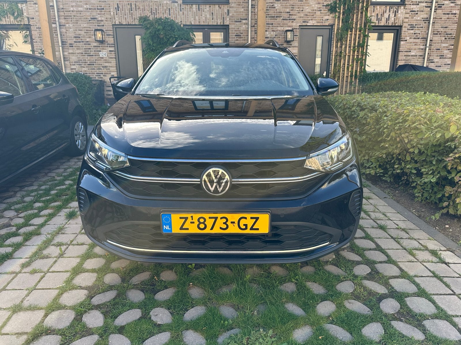 Volkswagen Taigo 1.0 TSI 110pk Dsg-7 2022 Zwart, 1160 kg, Stof, Zwart, Zwart