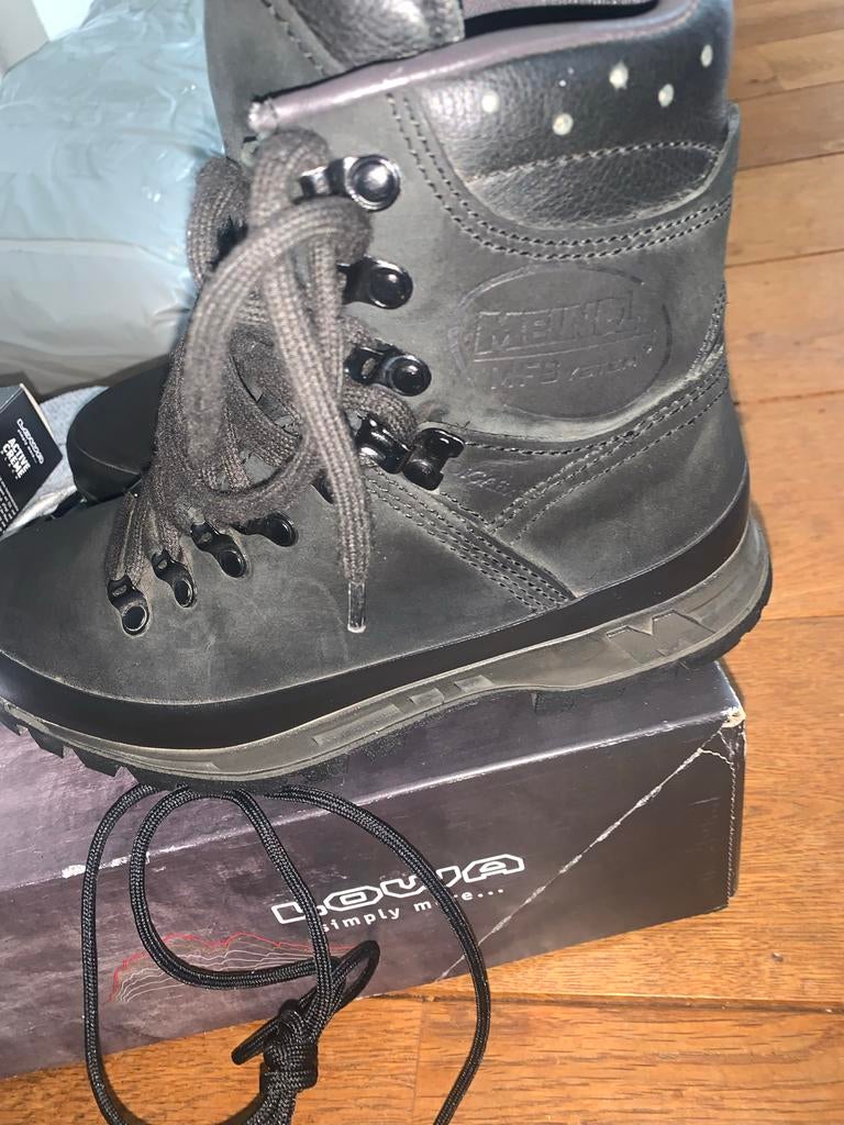 Meindl goretex Legerboots Maat 37 - Nieuwstaat, Zwart, Ophalen of Verzenden, Zo goed als nieuw, Wandelschoenen of Bergschoenen