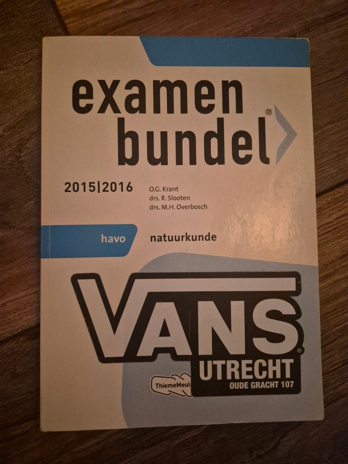 Examenbundel Havo Natuurkunde 2015/2016, Boeken, Gelezen, HAVO, Ophalen of Verzenden, Natuurkunde