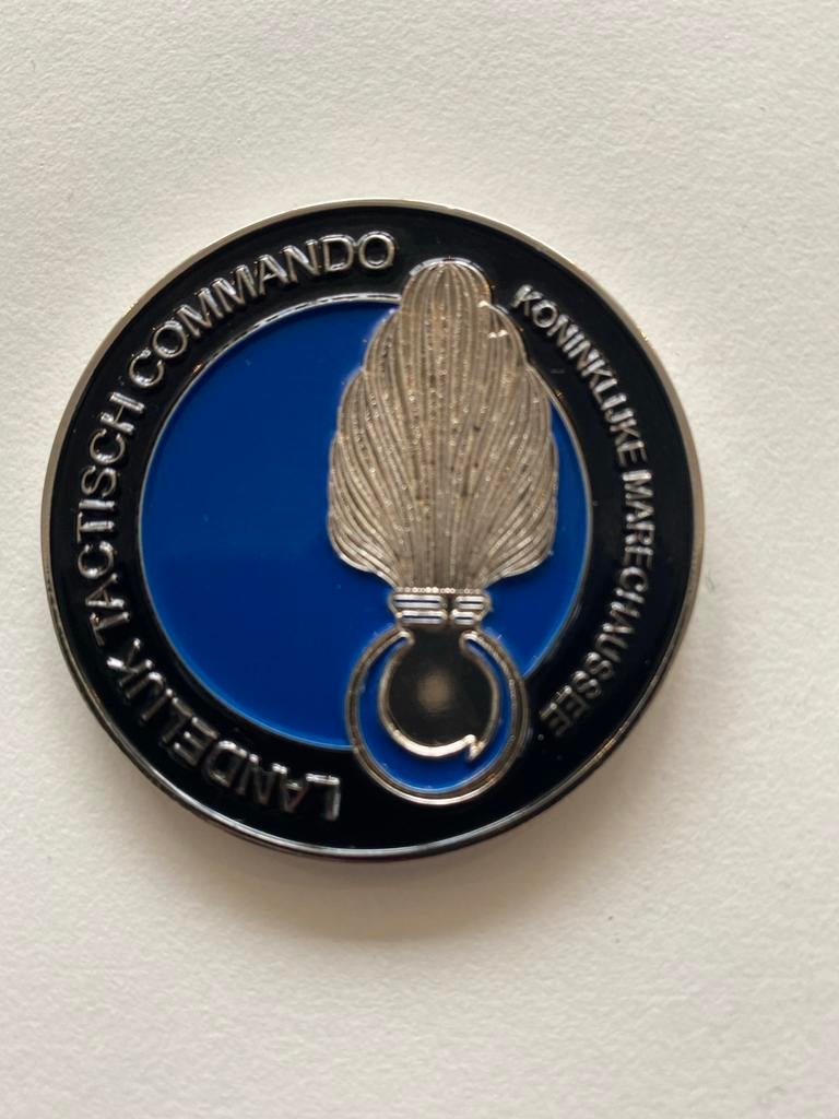 Challenge Coin Koninklijke Marechaussee LTC Operations, Verzamelen, Ophalen of Verzenden, Marechaussee, Nederland, Overige typen