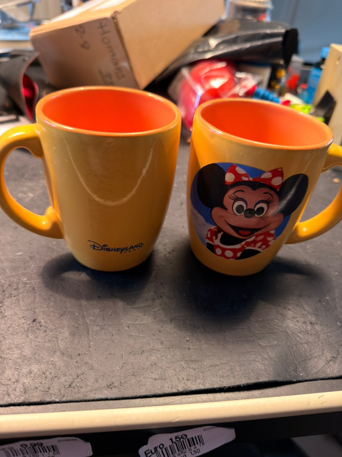 Disneyland parijs vintage mokken, Ophalen of Verzenden, Mickey Mouse, Zo goed als nieuw, Servies
