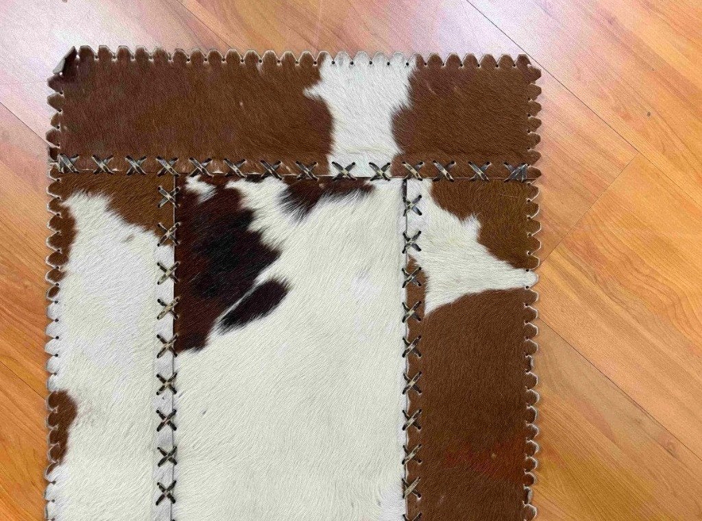 Patchwork koeienhuid kleed 61/48 cm, Gebruikt, Bruin, Djt@dejuistetoon.eu, Minder dan 50 cm