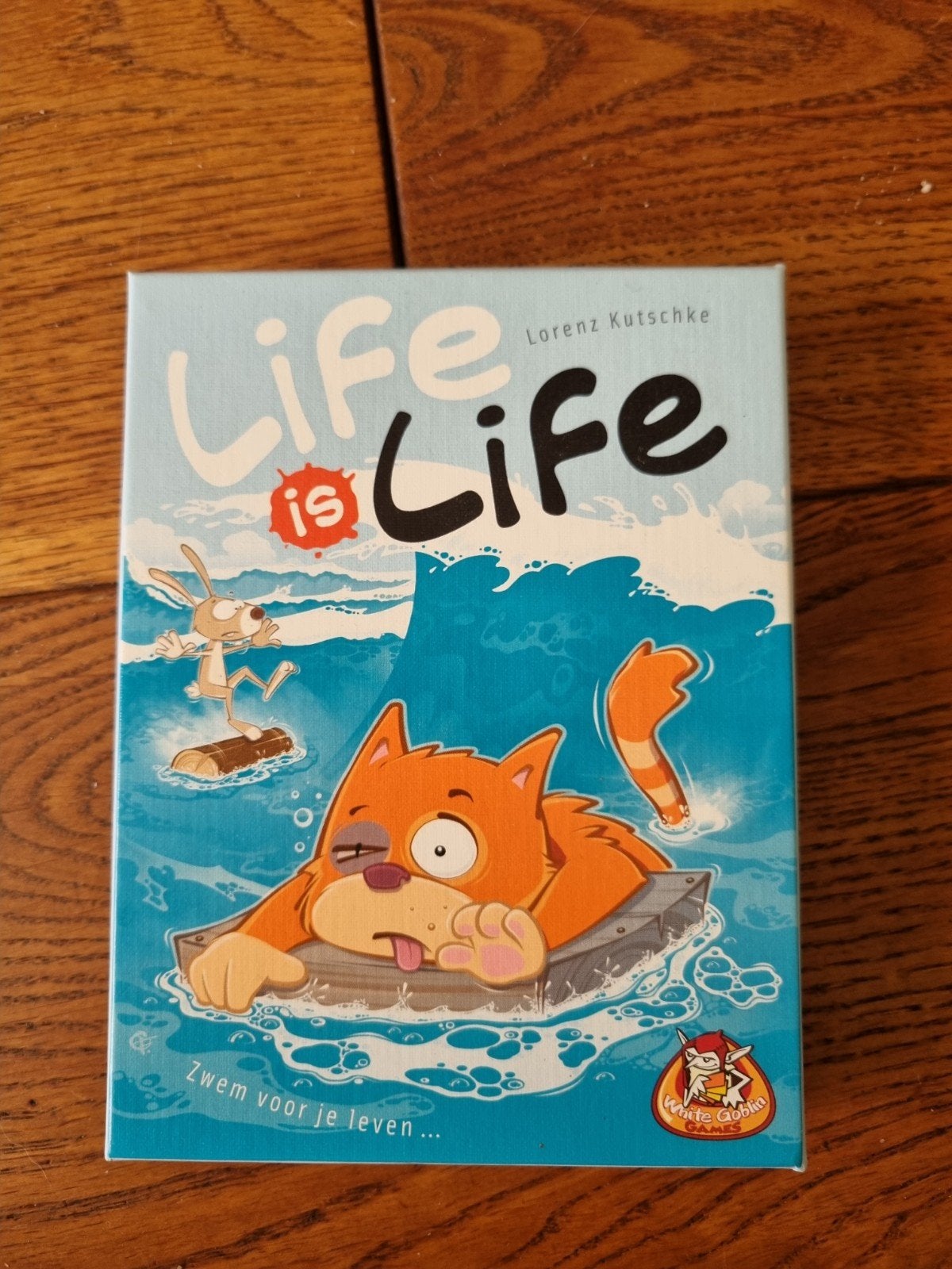 Life is life, Ophalen of Verzenden, Zo goed als nieuw, White Goblin Games