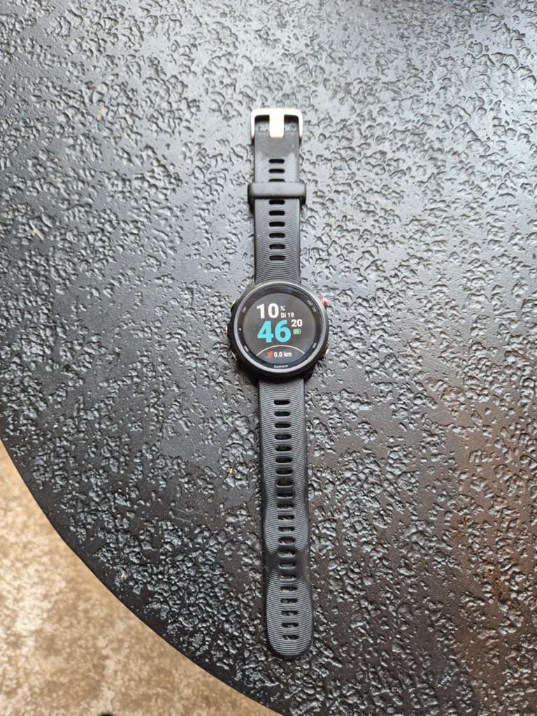 Garmin Forerunner 245 music GPS smartwatch, Sieraden, Tassen en Uiterlijk, Sporthorloges, Ophalen, Gebruikt, Zwart, Garmin forerunner