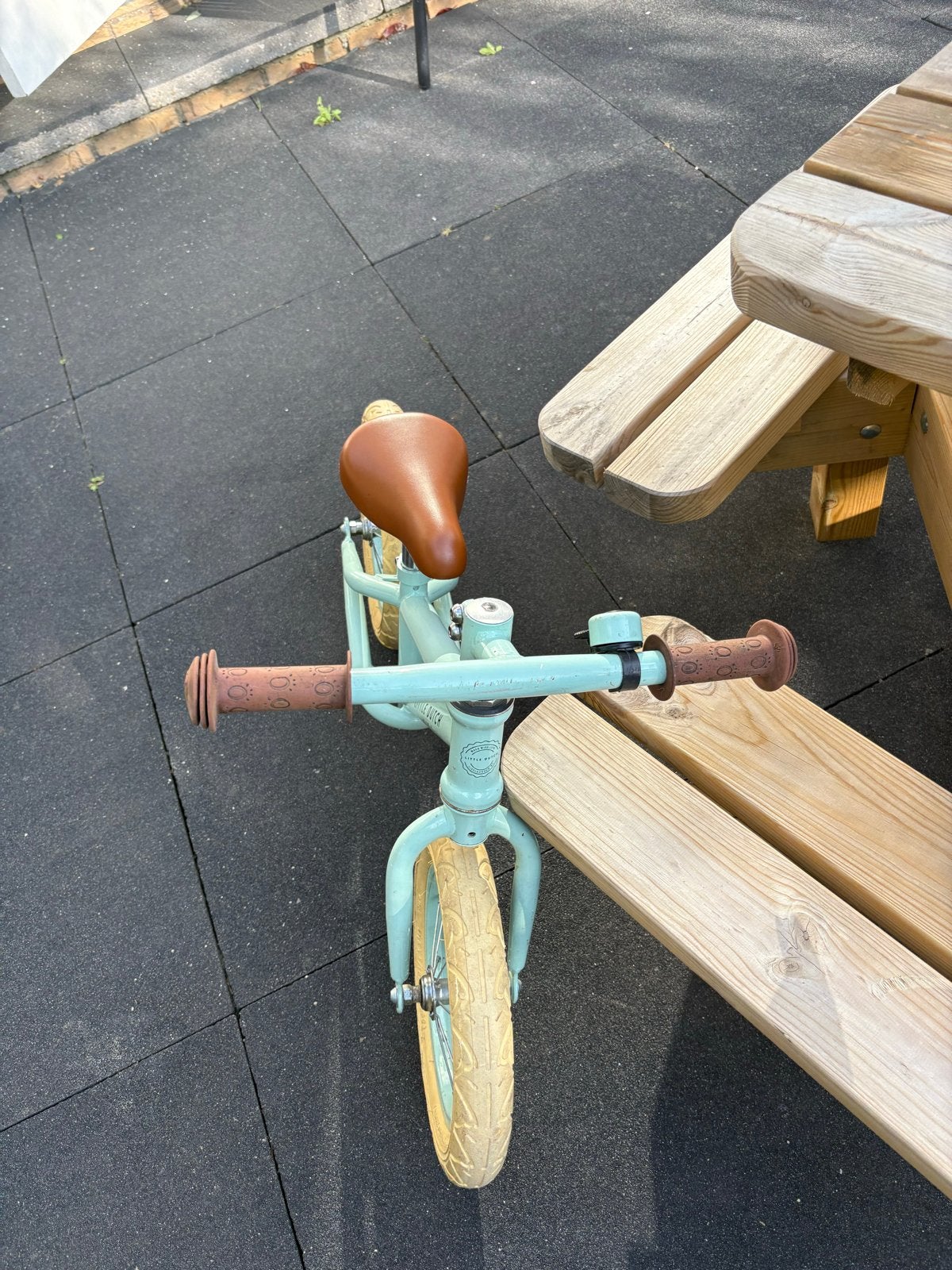 Little Dutch loopfiets mint groen, Kinderen en Baby's, Speelgoed | Buiten | Voertuigen en Loopfietsen, Ophalen of Verzenden, Gebruikt