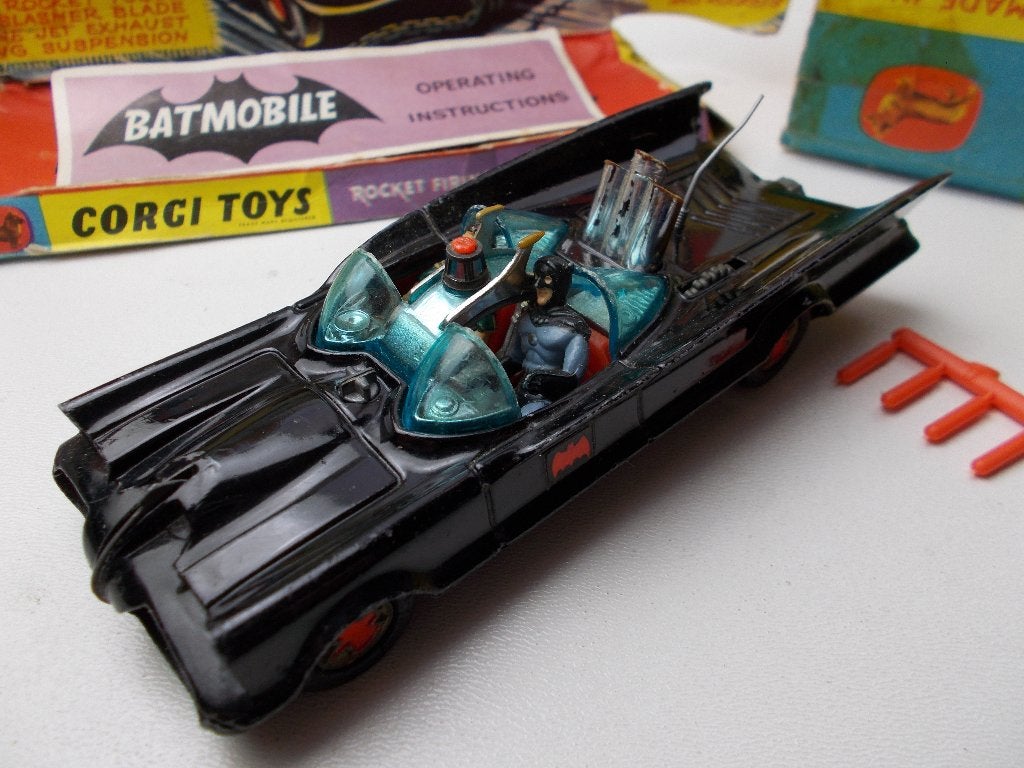 1966 Corgi Toys 267 BATMOBILE + ORIGINELE DOOSJES! (-B-), Ophalen of Verzenden, Zo goed als nieuw, Auto, Corgi