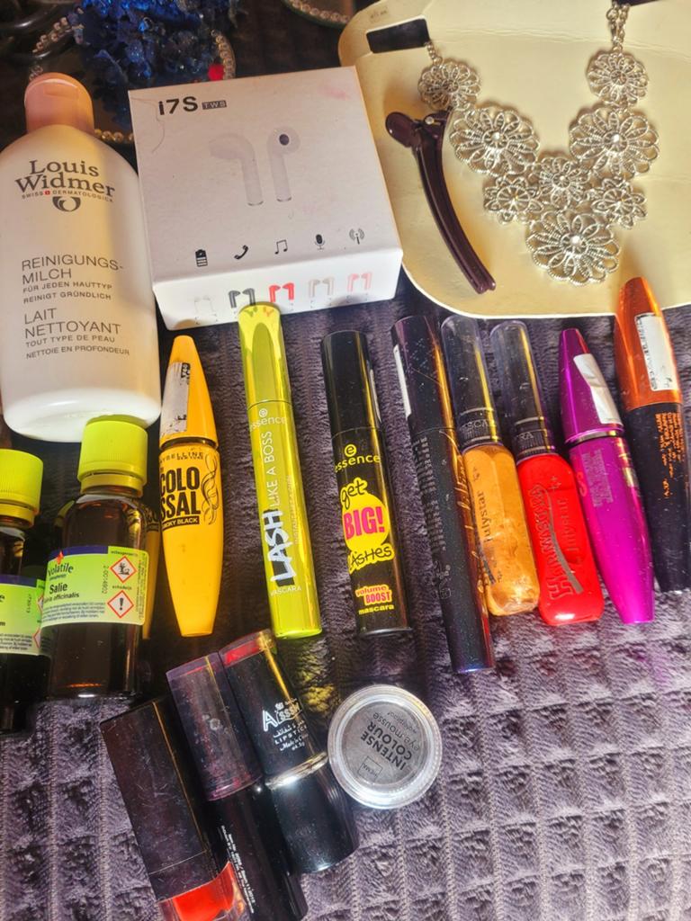 Grote partij cosmetica, sieraden en accessoires, Ophalen of Verzenden, Nieuw, Overige typen