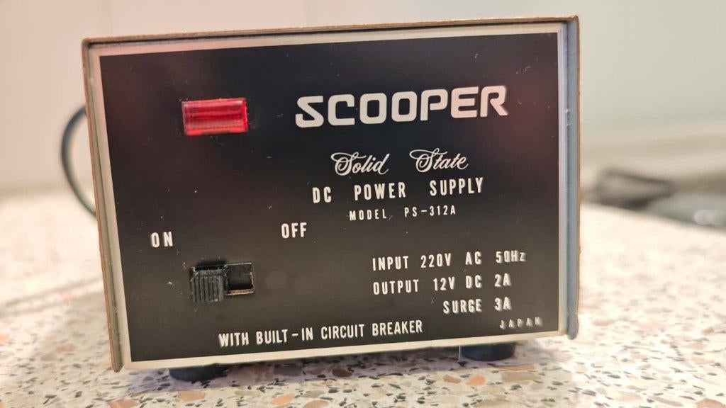 Scooper Solid State DC Power Supply, Telecommunicatie, Zenders en Ontvangers, Ophalen, Zo goed als nieuw, Zender en Ontvanger