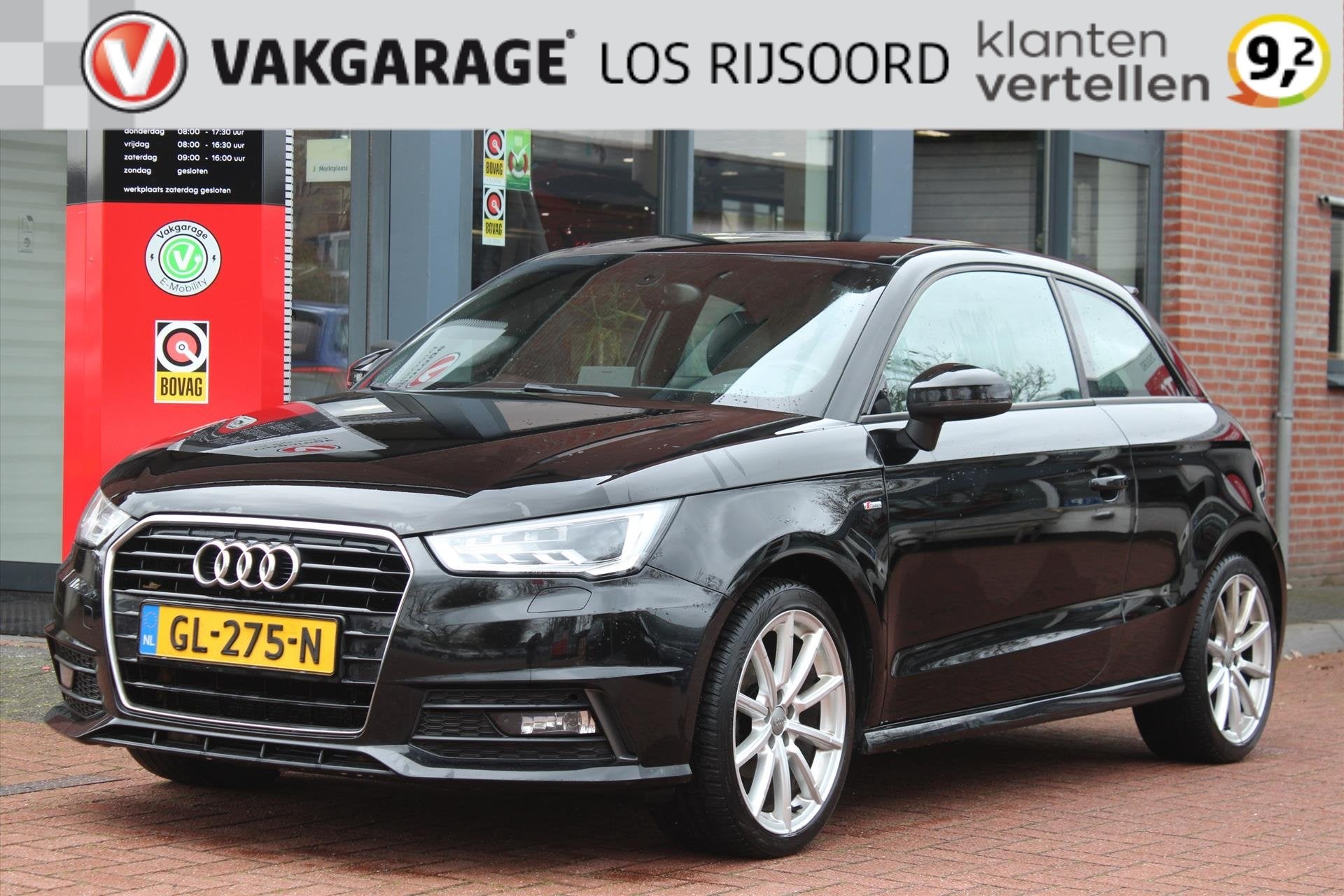AUDI A1 1.0 TFSI *Sport* | Navigatie | Cruise & Climate Cont, Auto's, Audi, Voorwielaandrijving, 95 pk, 4 stoelen, Leder en Stof
