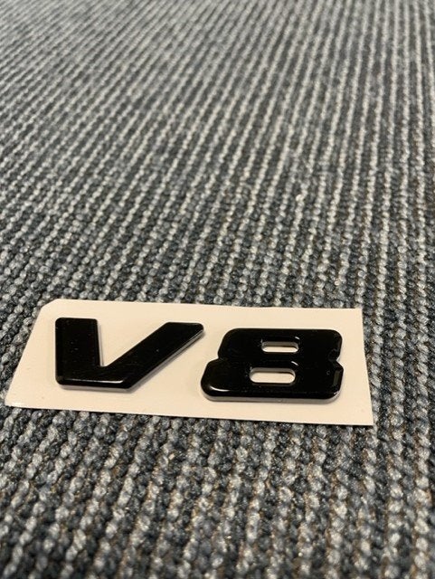 v8 logo v8 embleem g-klasse g63 amg ML GL GLE GLC W166 W463, Ophalen of Verzenden