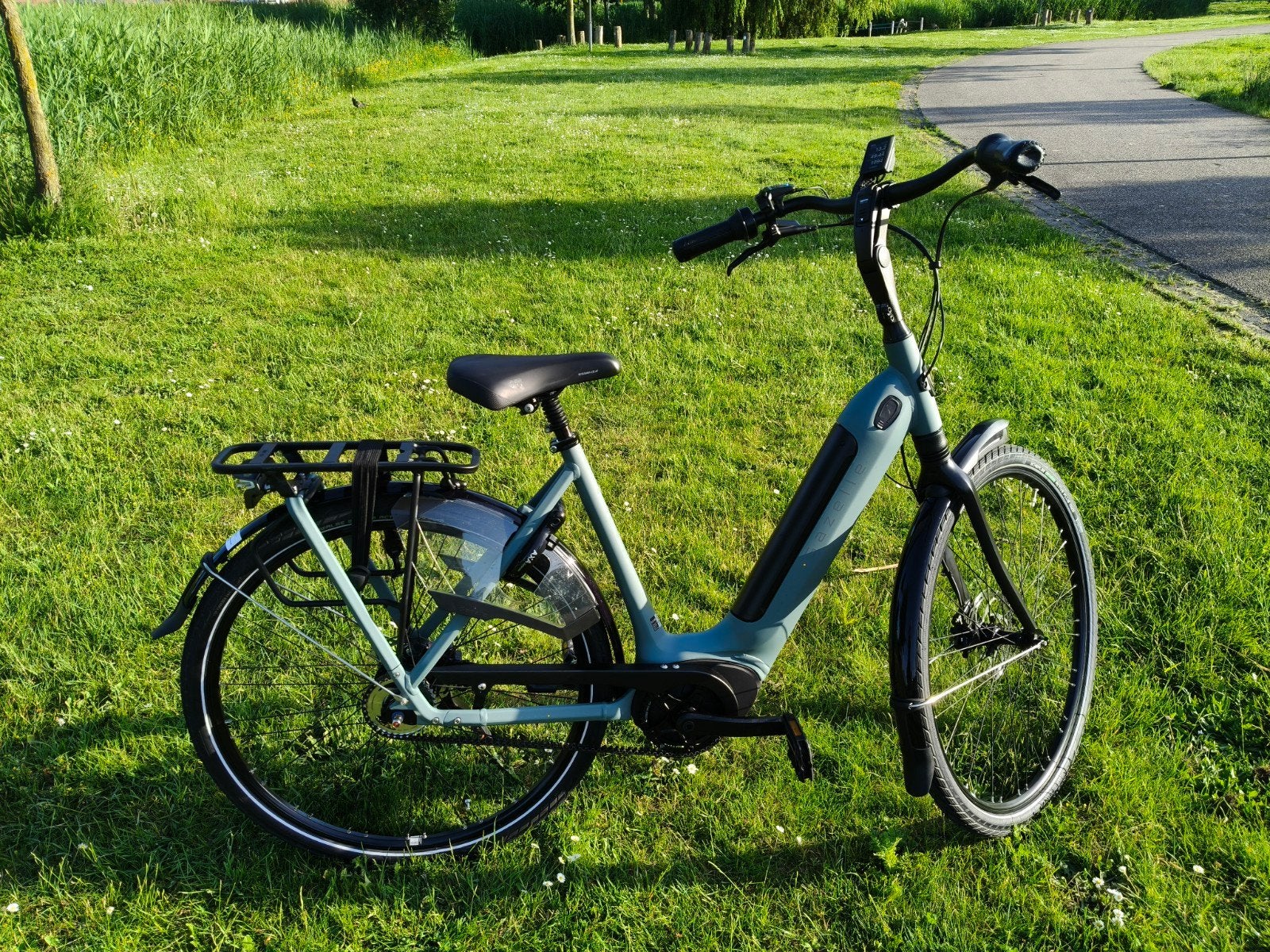 Gazelle Grenoble C5 HMB E-bike 2024, Ophalen, Zo goed als nieuw, 51 tot 55 cm, 50 km per accu of meer