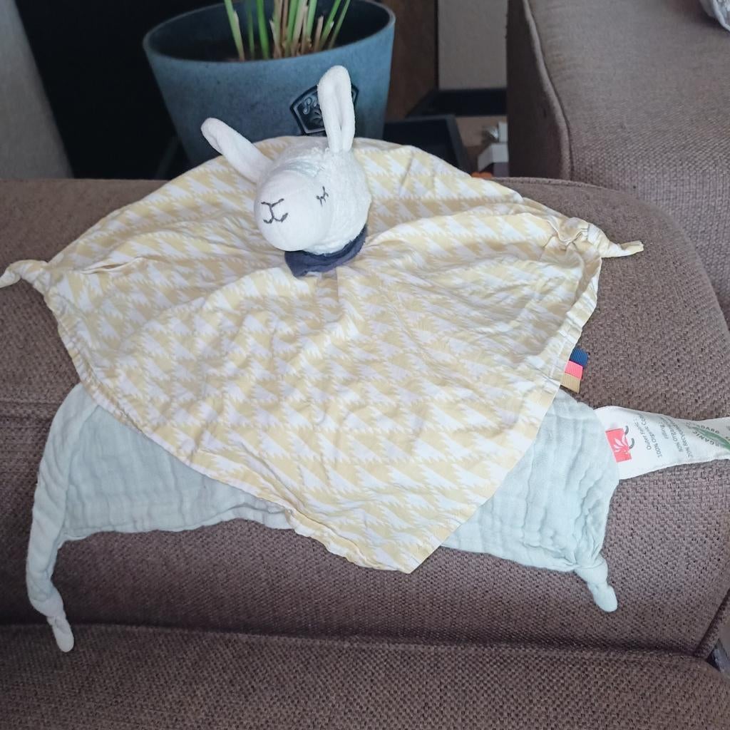 Kikadu lama boy., Kinderen en Baby's, Speelgoed | Knuffels en Pluche, Gebruikt, Overige merken, Ophalen of Verzenden, Wasbaar