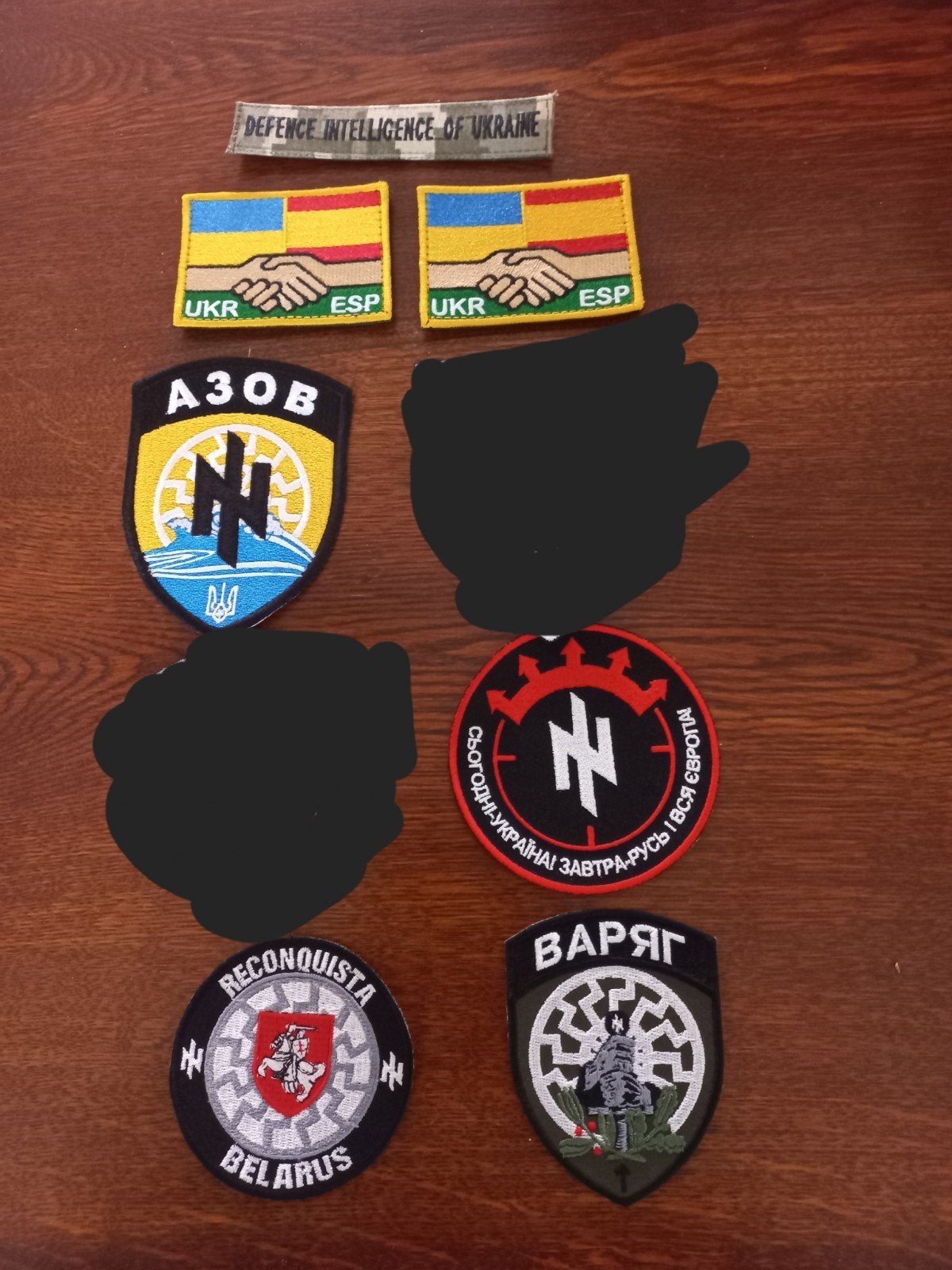 Diverse Oekraïense patches en emblemen, Verzamelen, Militaria | Algemeen, Landmacht, Embleem of Badge, Nederland, Ophalen of Verzenden