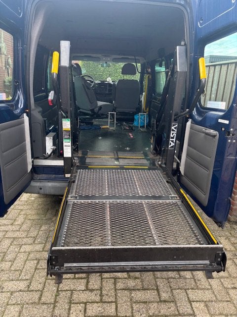 Ford transit bus aangepast, Auto diversen, Auto-accessoires, Zo goed als nieuw, Ophalen