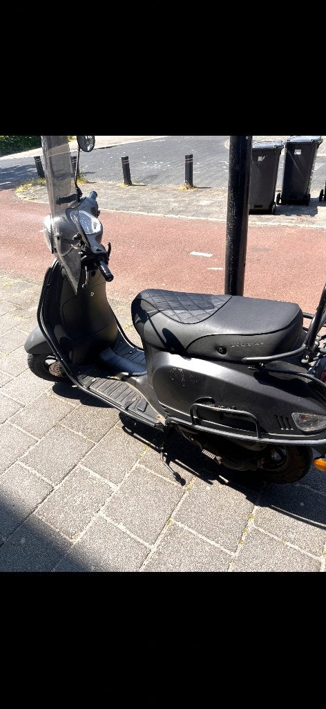 Bromfiets Capri, Gebruikt, Benzine, Ophalen, Overige merken