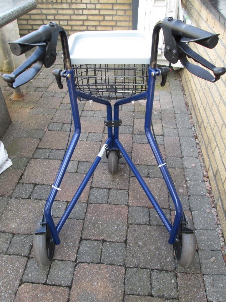 Rollator 3 wiel, Diversen, Ophalen, Opvouwbaar, Zo goed als nieuw