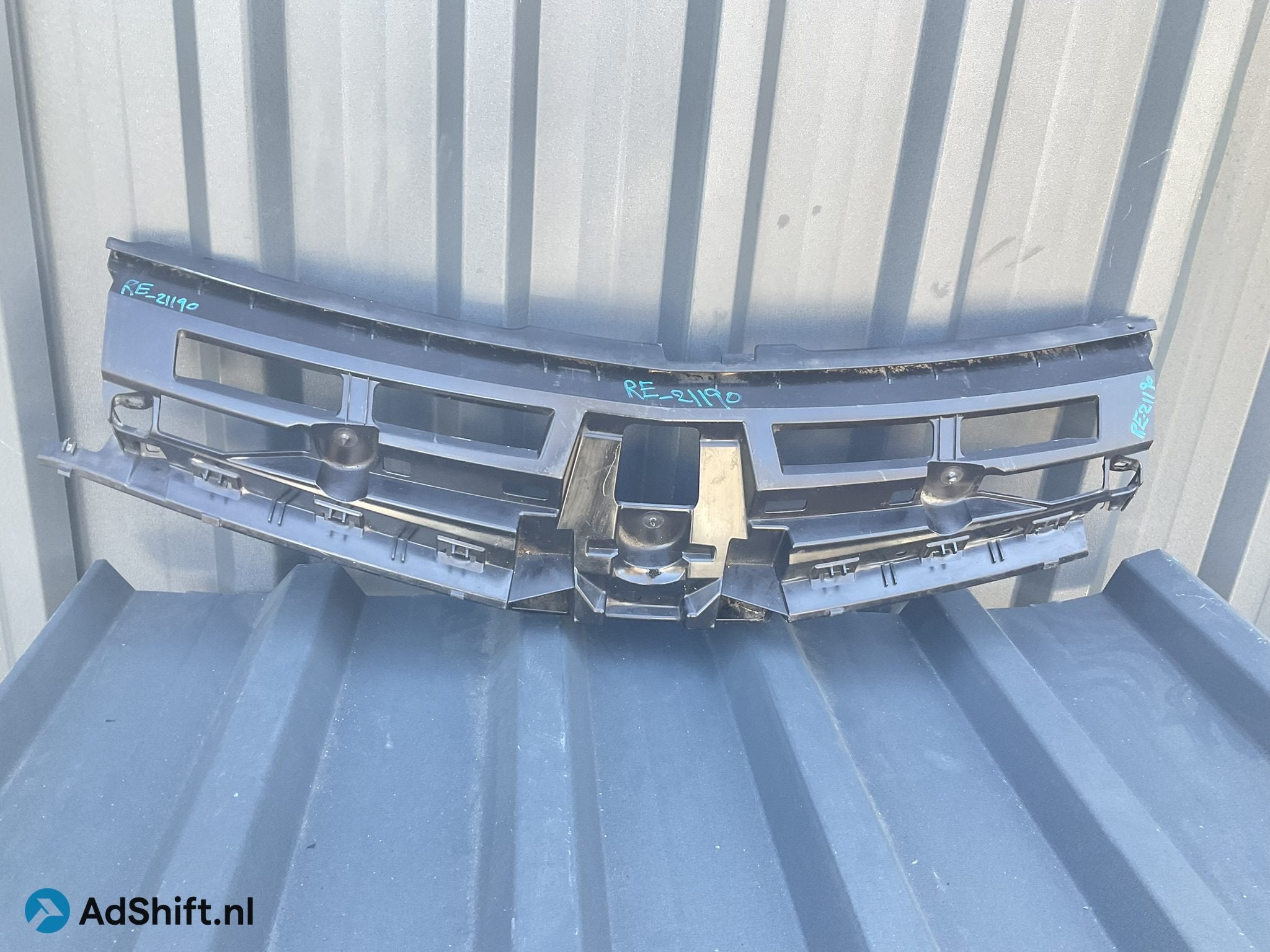Bumper Houder Renault Twingo 620360408R Grill Bumper grill R