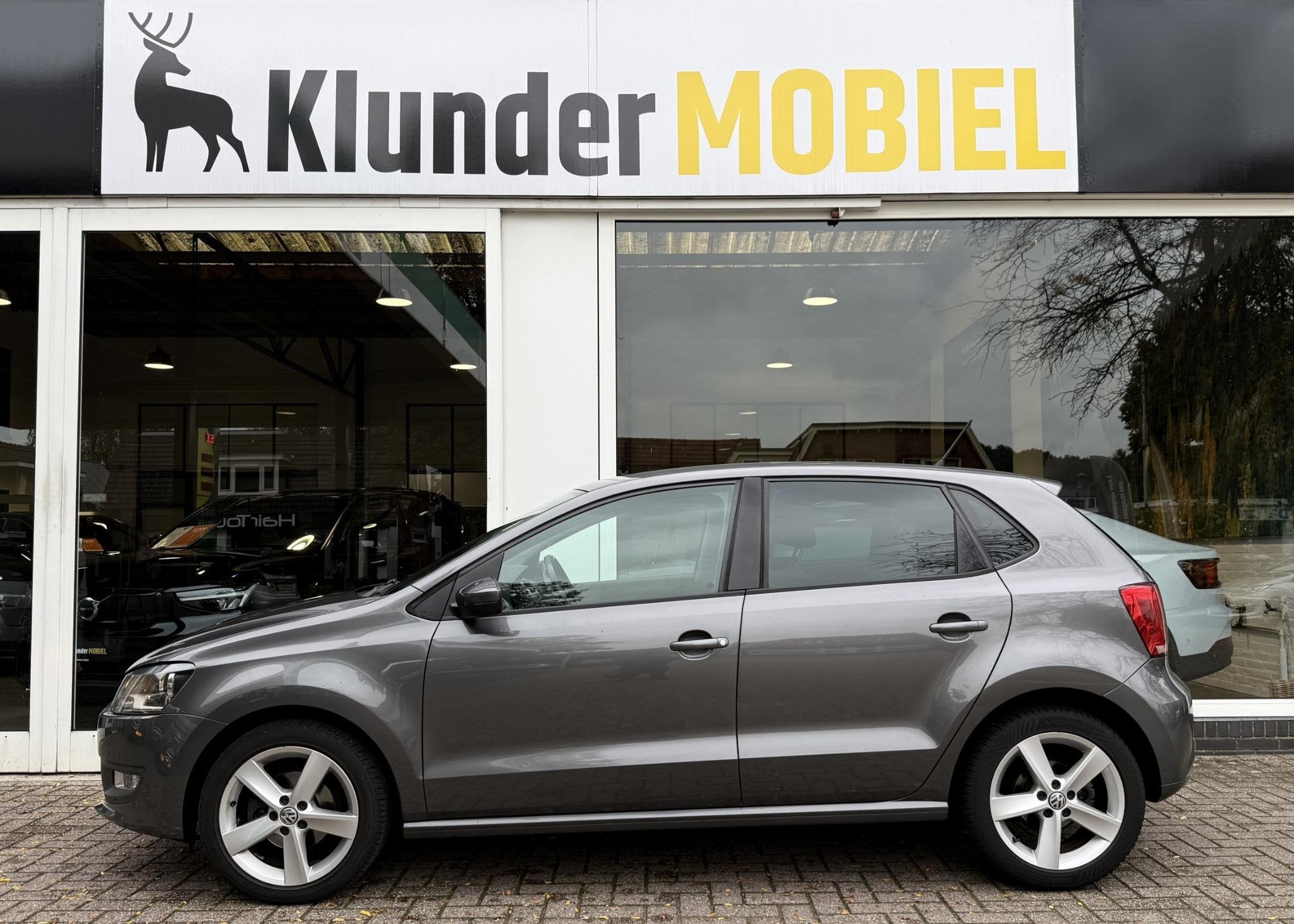 Volkswagen Polo 1.2 TSI BlueMotion Highline |Clima|16"Lm vel, Euro 5, Stof, Zwart, 4 cilinders