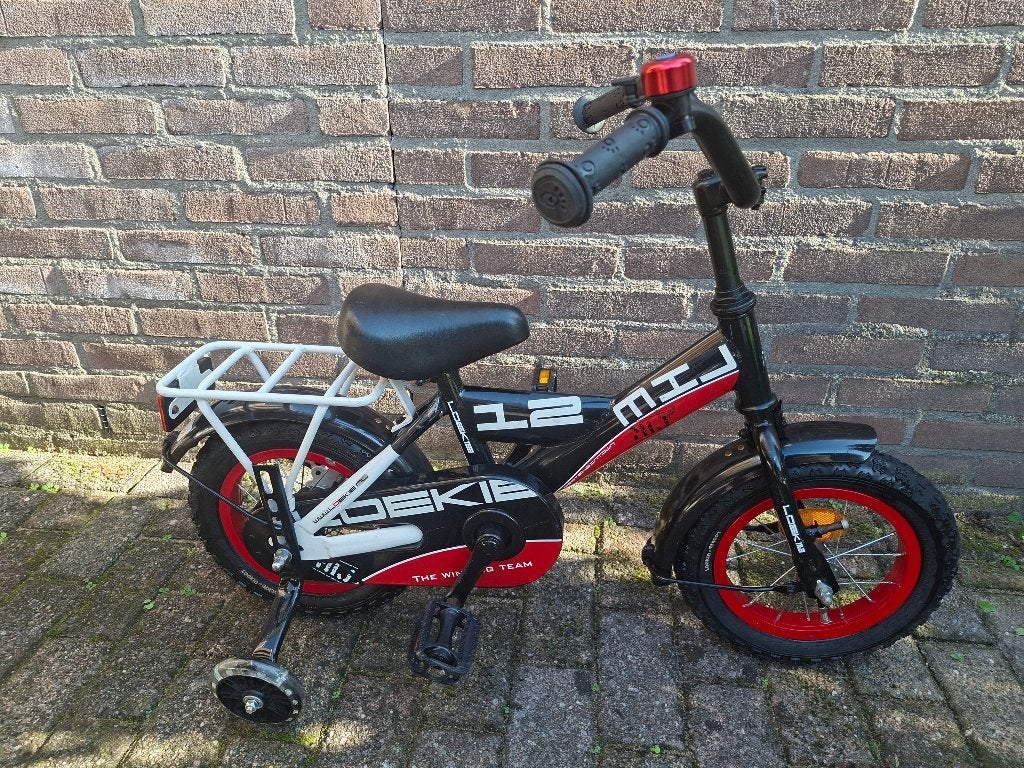 Kinderfietsje 12 inch Loekie ., Ophalen, Terugtraprem, Zijwieltjes, Gebruikt
