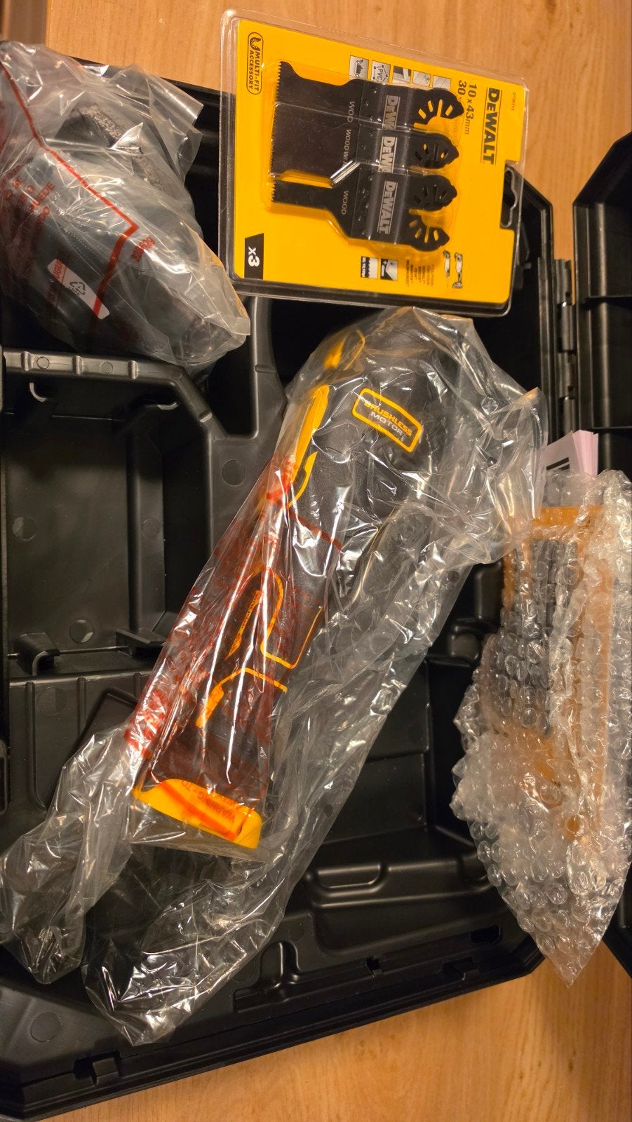 DeWalt DCS356NT Multitool met Accu, Lader en Accessoires, Doe-het-zelf en Verbouw, Ophalen, Nieuw