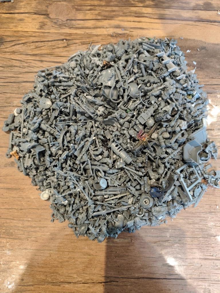 Hoopje bits, Hobby en Vrije tijd, Wargaming, Ophalen of Verzenden, Gebruikt, Warhammer, Figuurtje(s)