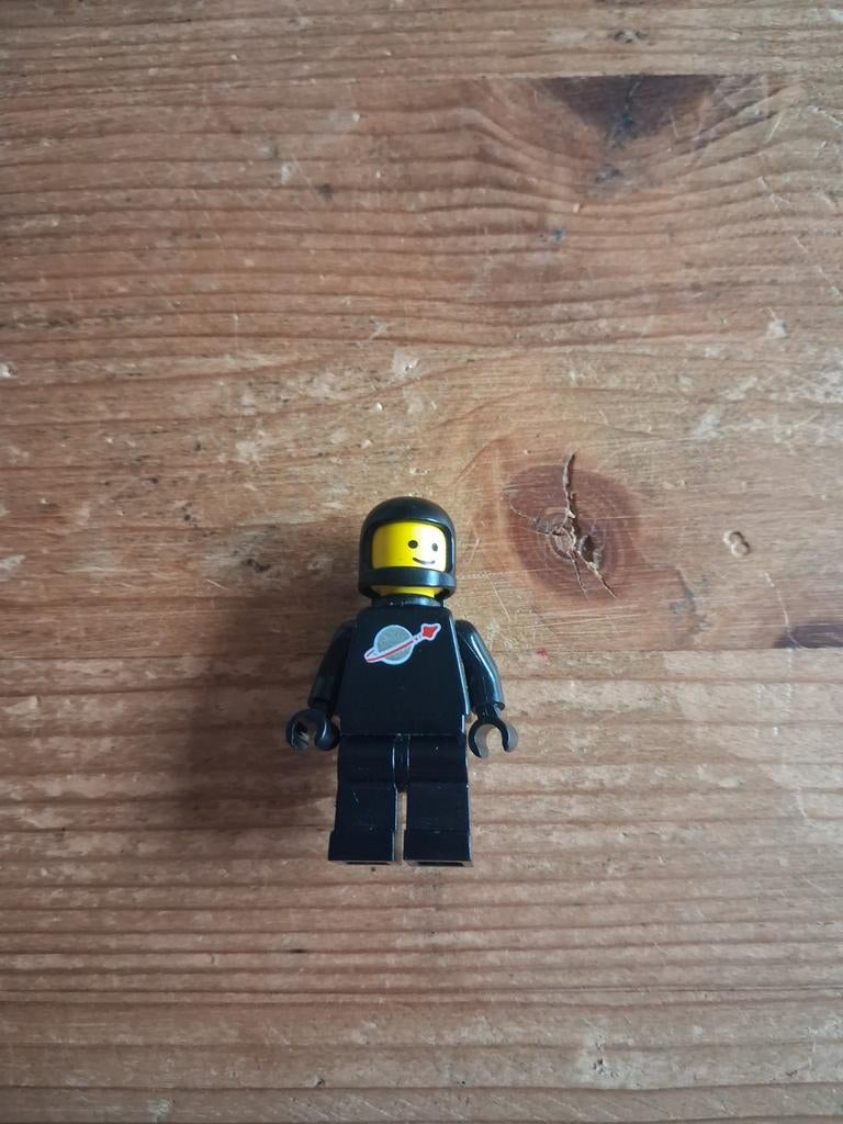 Lego Classic Space Zwarte Minifiguur - Nette Staat, Gebruikt, Lego, Ophalen of Verzenden, Space