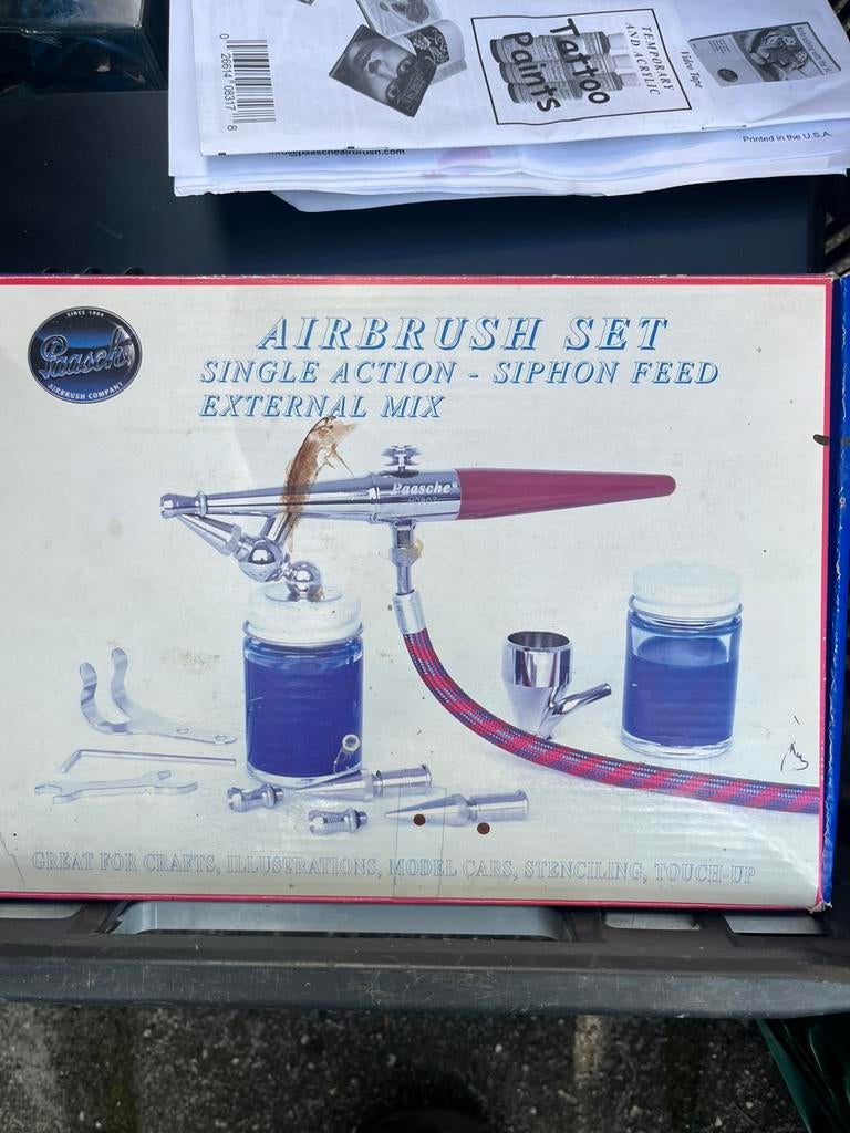 Paintbrush set, Ophalen, Zo goed als nieuw