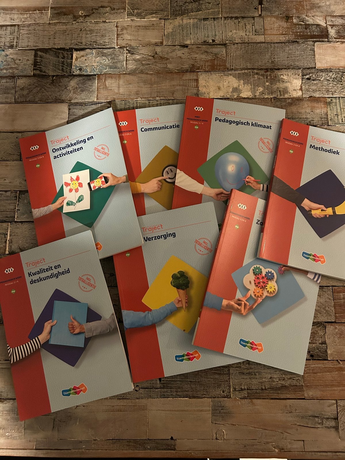 MBO Schoolboeken Pedagogisch Werk Niveau 3 en 4, Ophalen of Verzenden, Zo goed als nieuw, Overige niveaus, Overige vakken