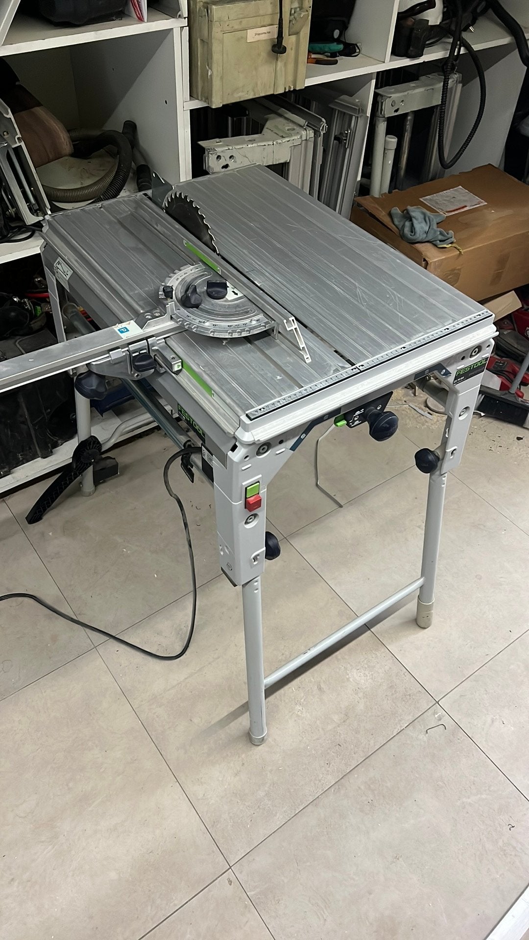 Festool cs 70 EG Trek-afkortzaag PRECISIO 2200w, Doe-het-zelf en Verbouw, Ophalen of Verzenden, Zo goed als nieuw, Afkortzaag