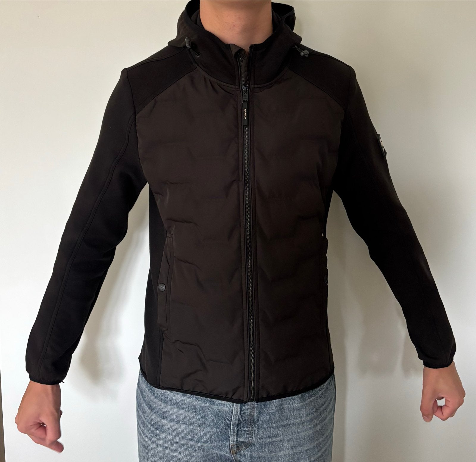 Garcia Zwart Vest/Tussenjas Maat M, Ophalen of Verzenden, Gedragen, Maat 48/50 (M), Zwart