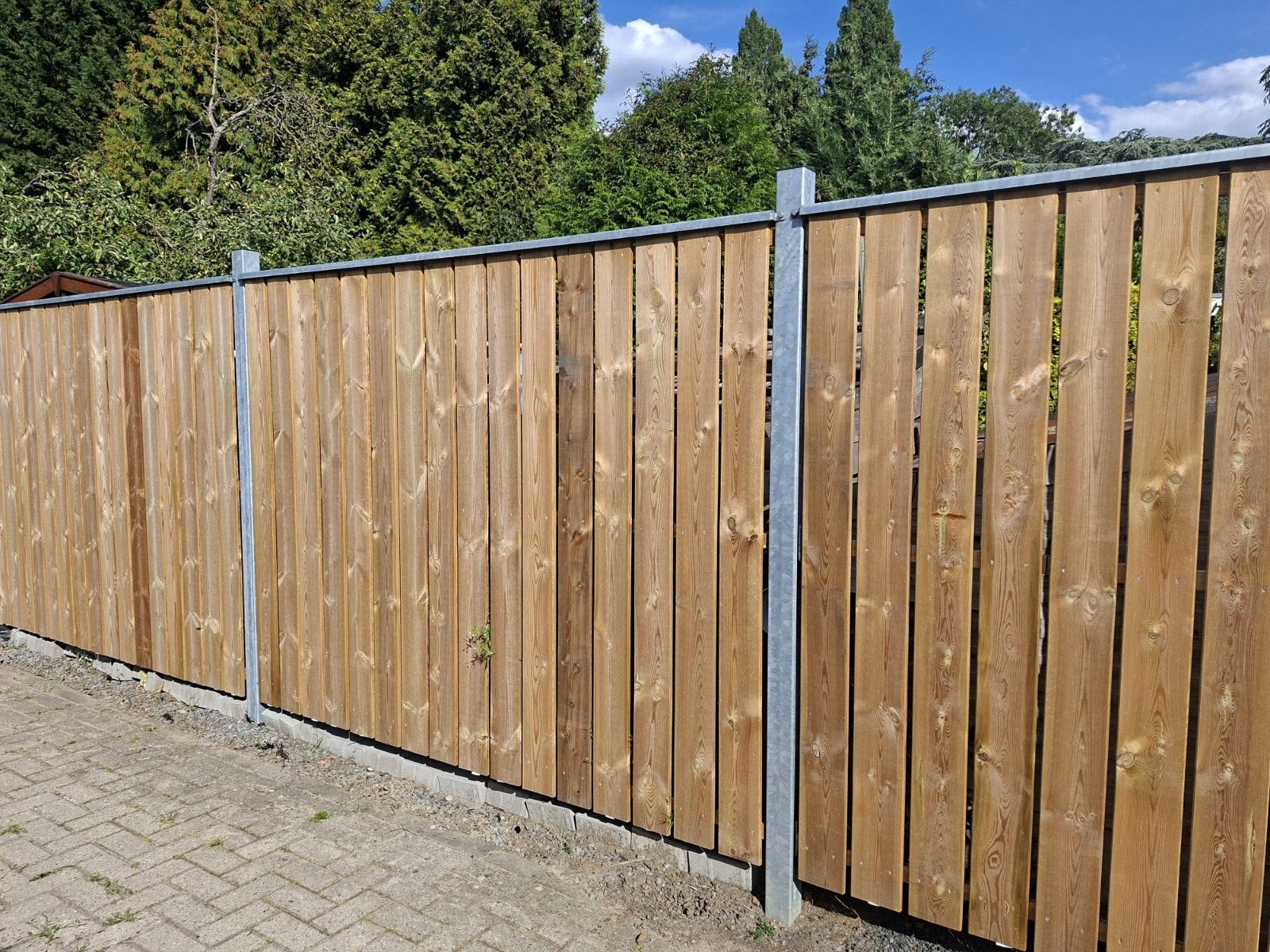 Houten schutting met metalen frame, 1 tot 2 meter, 6 meter of meer, Nieuw, Ophalen of Verzenden