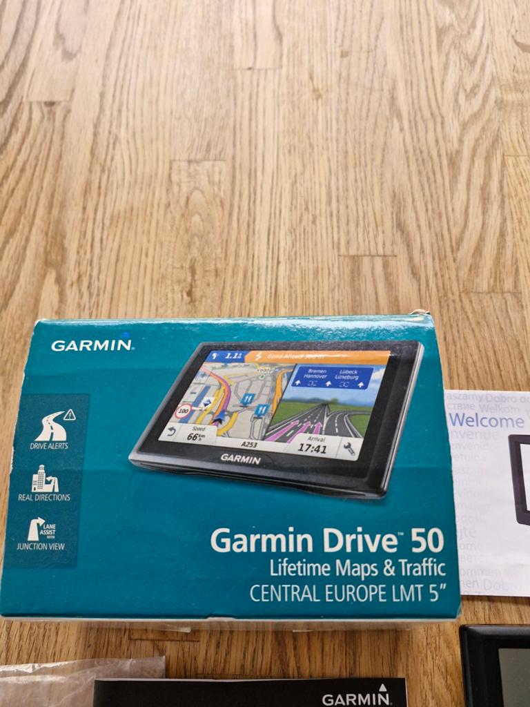 Aangeboden  carmin drive 50 ., Auto diversen, Autonavigatie, Ophalen, Zo goed als nieuw