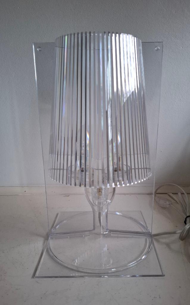 tafellamp kartell design lamp, Huis en Inrichting, Lampen | Tafellampen, Ophalen of Verzenden, Zo goed als nieuw, Kunststof, Minder dan 50 cm