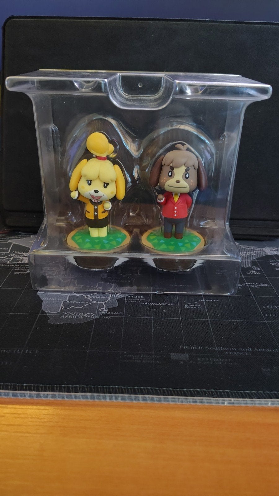Nintendo Animal Crossing amiibo 2-Pack - Isabelle & Digby, Ophalen of Verzenden, Nieuw