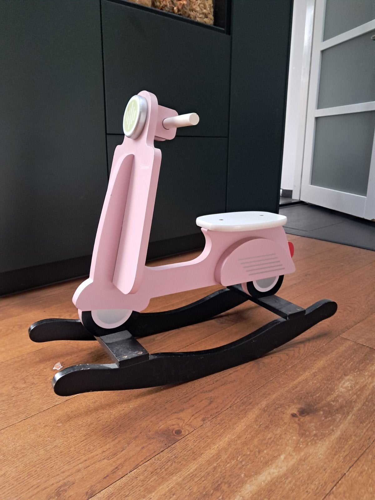 Roze houten hobbelscooter voor kinderen, Ophalen, Gebruikt, Meisje