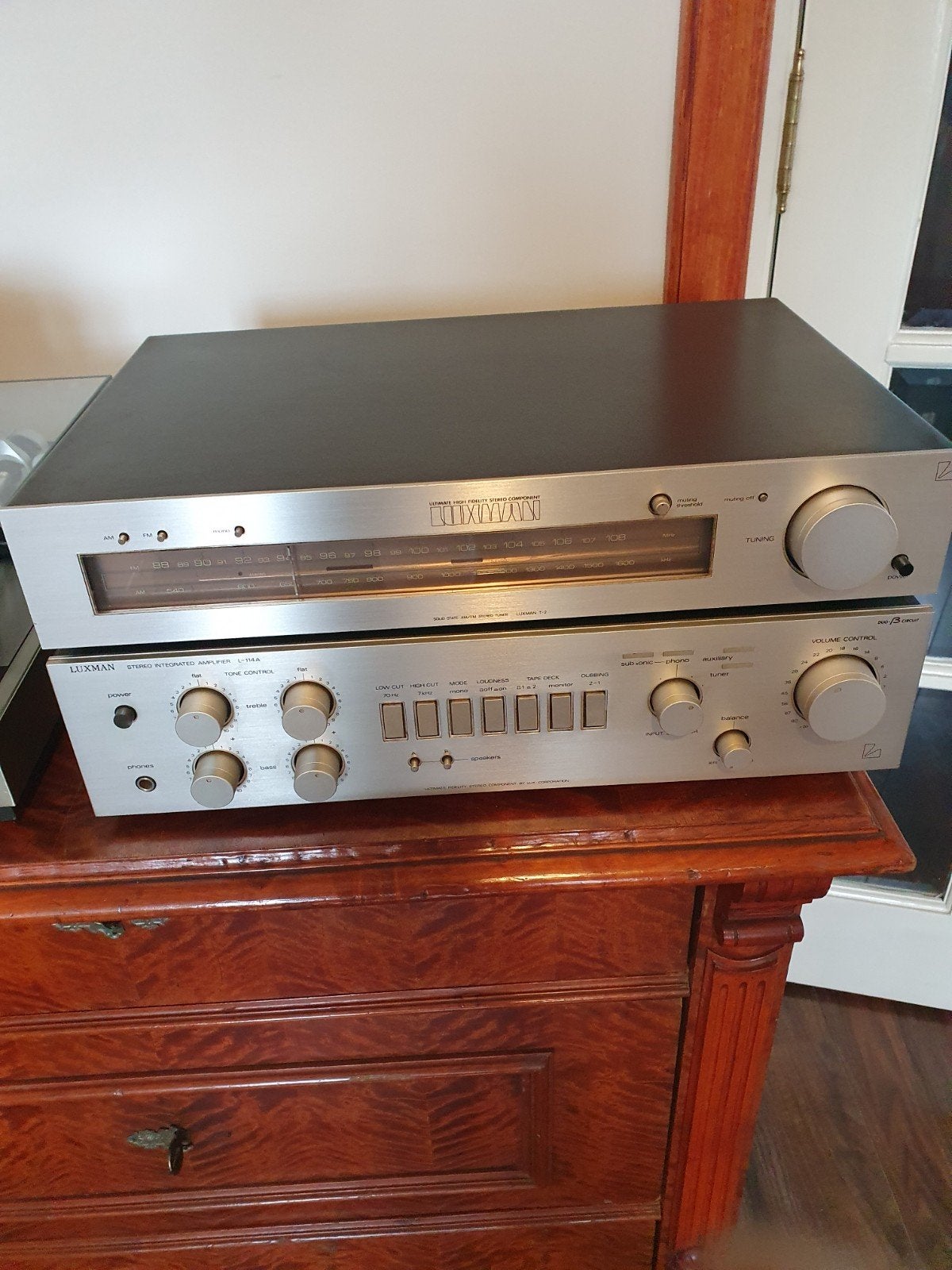 Luxman L114a en T2, Ophalen of Verzenden, Overige merken