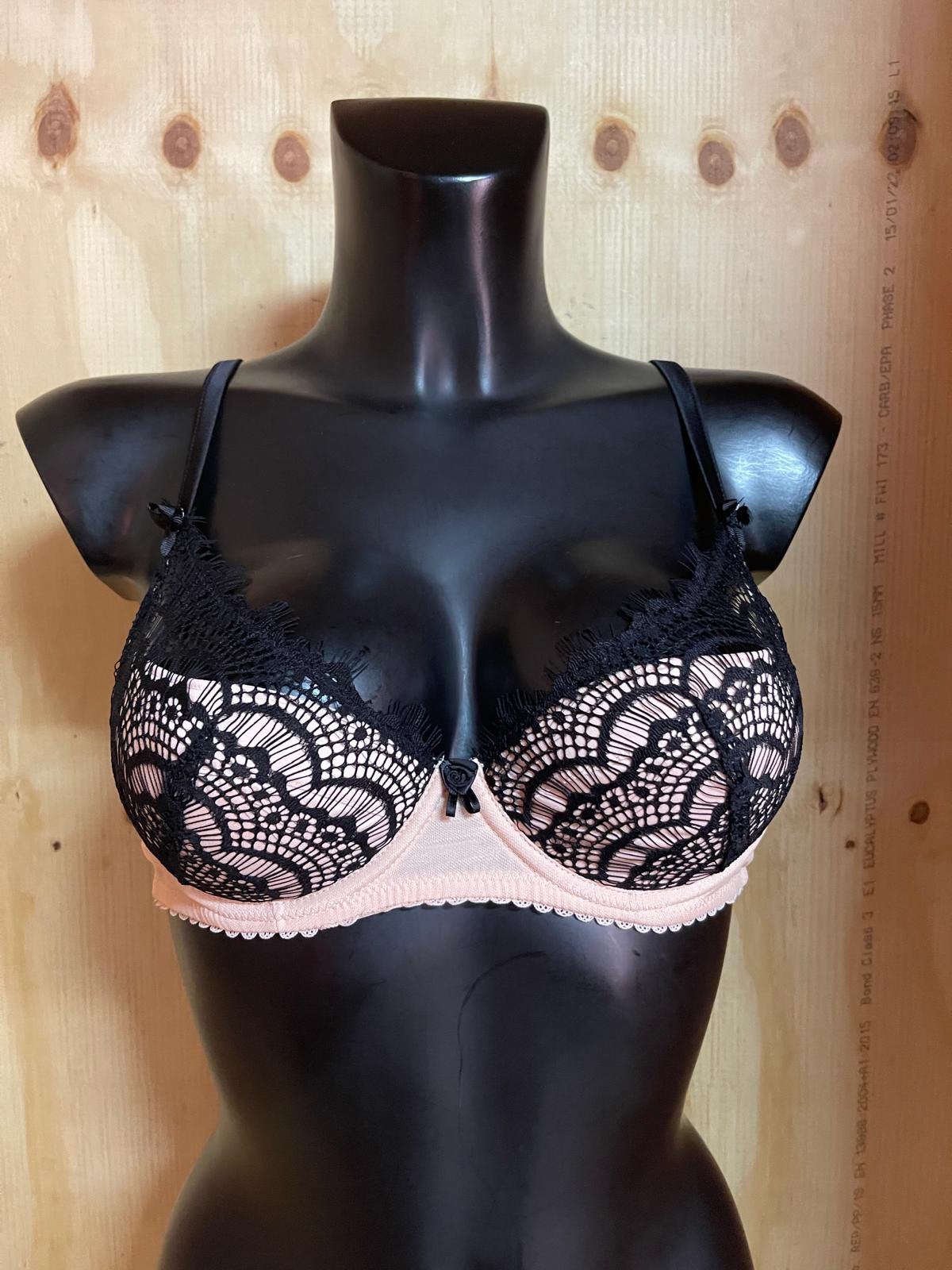 Mimi Holliday bh 70b en 75c model bisou bisou, Verzenden, Roze, BH