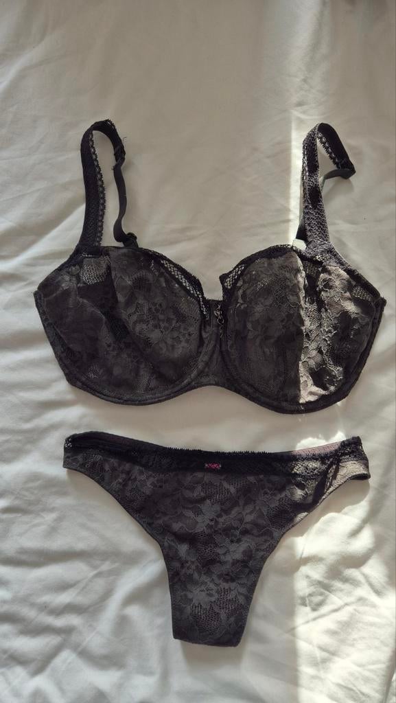 Prima Donna BH 75G/75F en string S, Kleding | Dames, Ondergoed en Lingerie, Prima Donna, Ophalen of Verzenden, Setje
