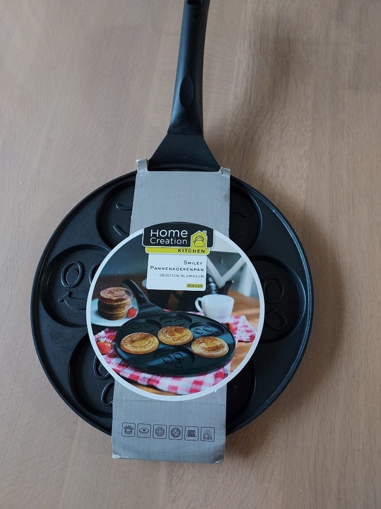 Smiley pannenkoekenpan 26,5 cm, Ophalen of Verzenden, Zo goed als nieuw, Aluminium
