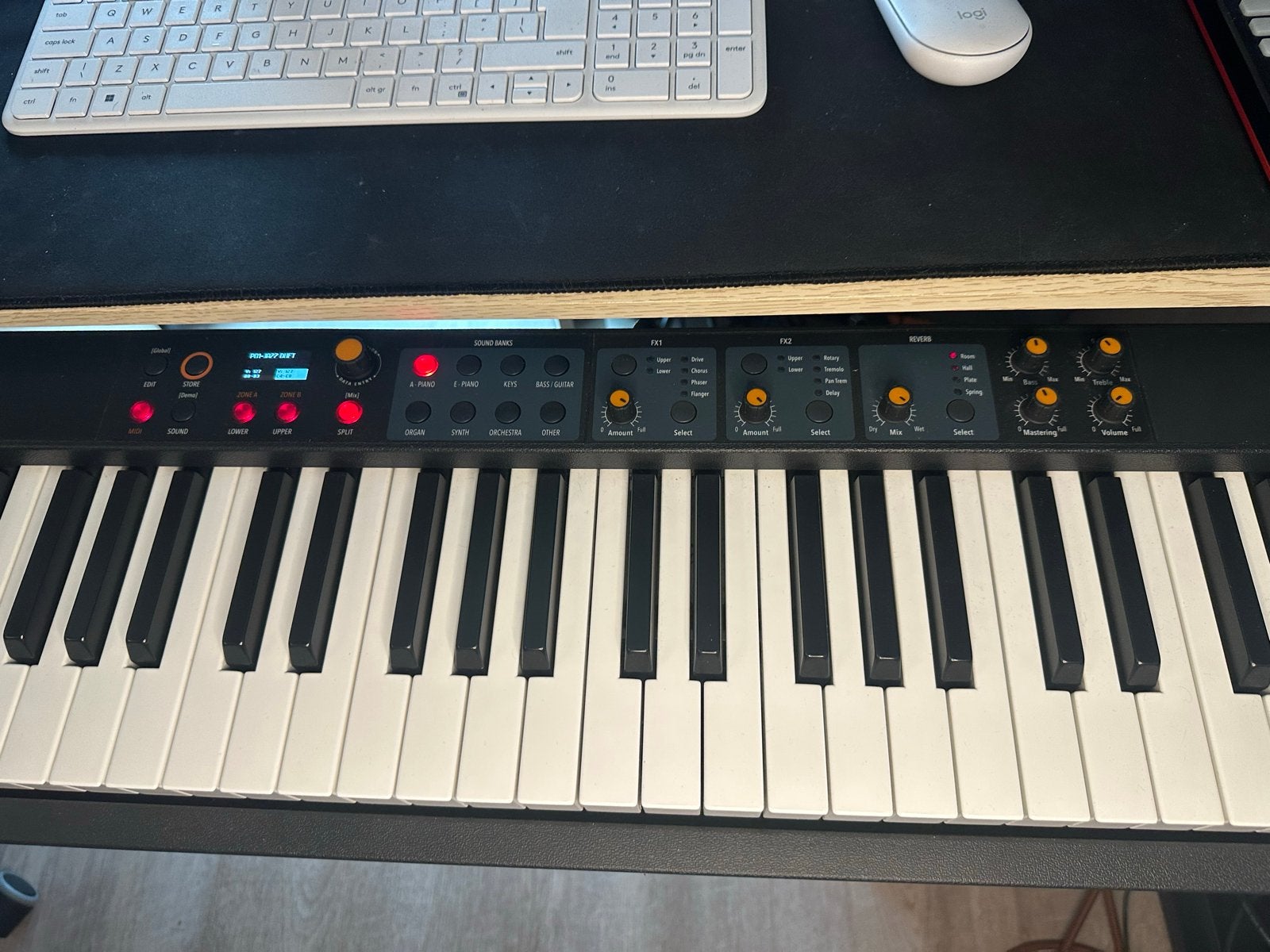 Studiologic Numa Compact 2x - Digitale Piano/MIDI Controller, 88 toetsen, Zo goed als nieuw, Aanslaggevoelig, Ophalen