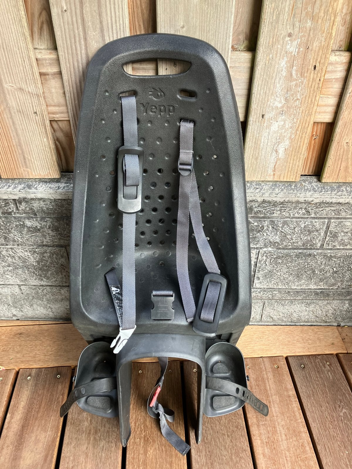 Yepp fietsstoeltje - Achterzitje, Fietsen en Brommers, Fietsaccessoires | Fietsstoeltjes, Achterzitje, Ophalen, 15 t/m 25 kg, Gebruikt