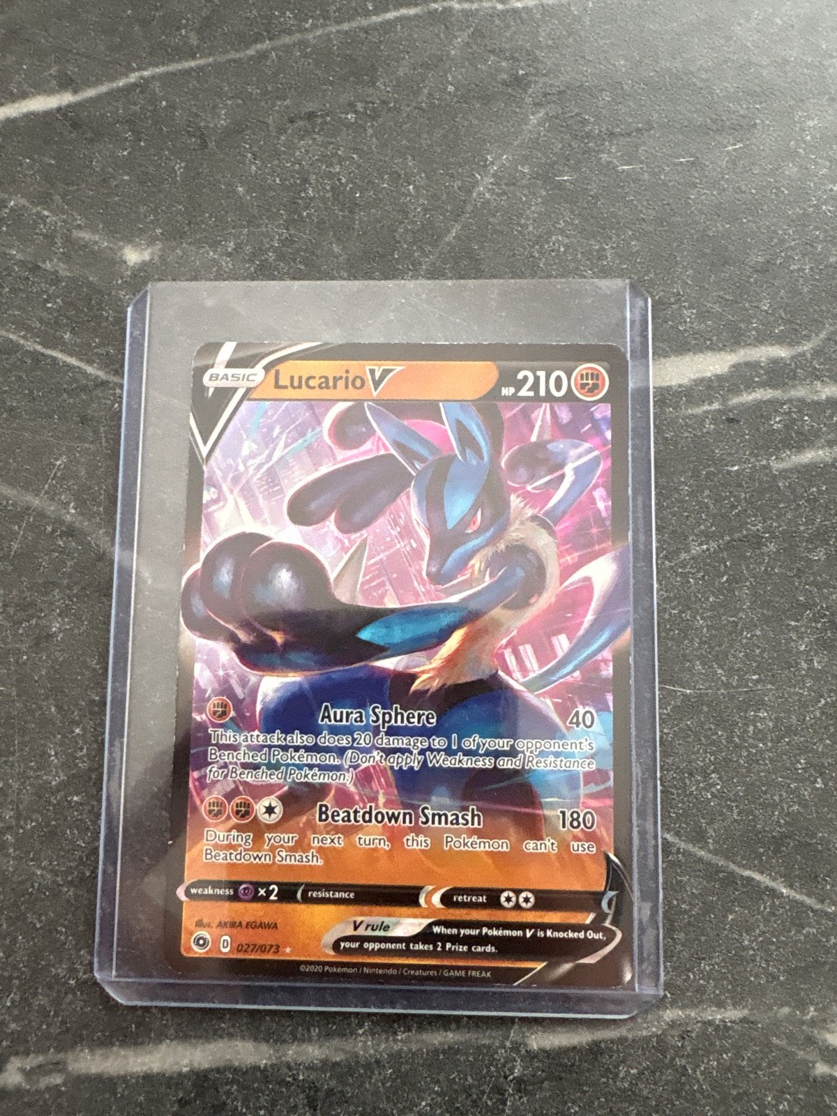 Pokémon Kaart Lucario V 027/073, Ophalen, Zo goed als nieuw, Losse kaart