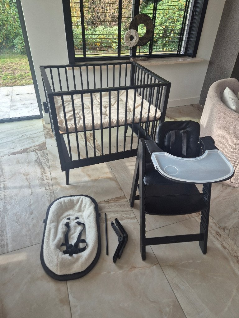 Box. Kinderstoel en newbornset, Kinderen en Baby's, Ophalen, Zo goed als nieuw, Meegroeistoel, Afneembaar eetblad