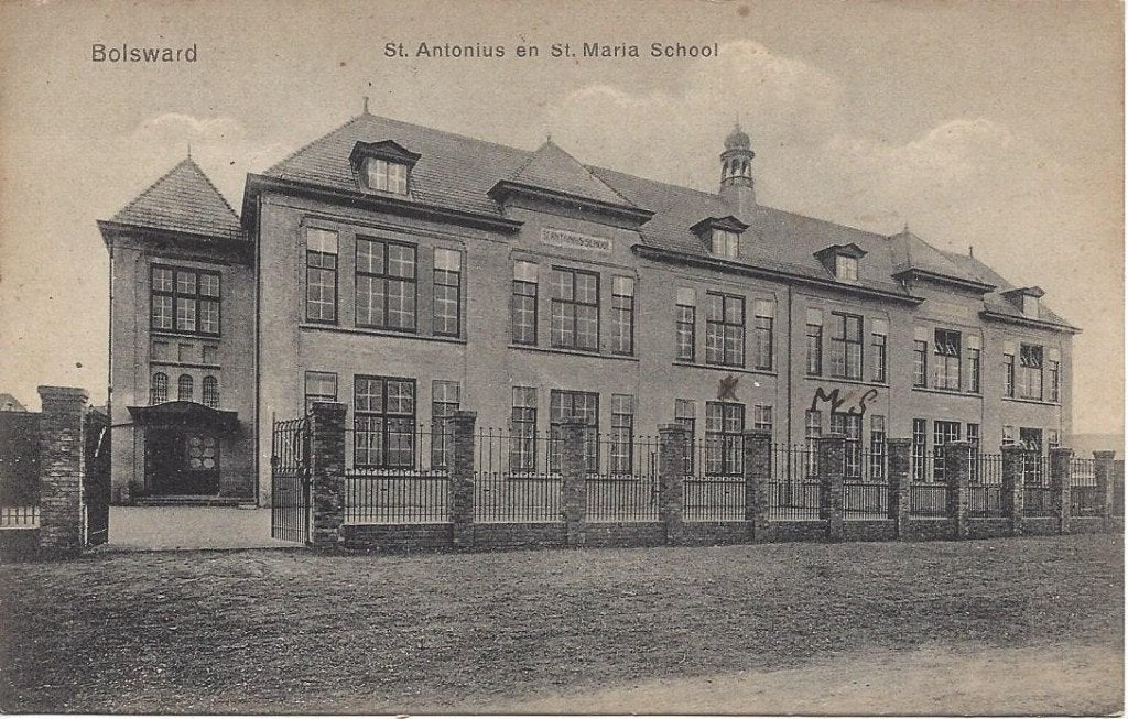 Bolsward (Frl.) St. Antonius en St. Maria School, gel. 1939, Ophalen of Verzenden, 1920 tot 1940, Gelopen, Friesland