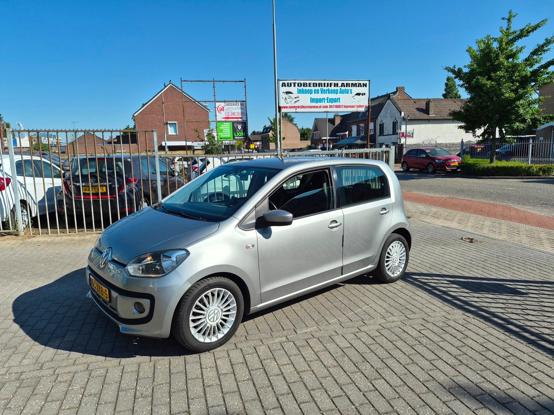 Volkswagen Up! 1.0 high up! BlueMotion EÉN Eigenaar !, Auto's, Voorwielaandrijving, Euro 5, Gebruikt, Up!
