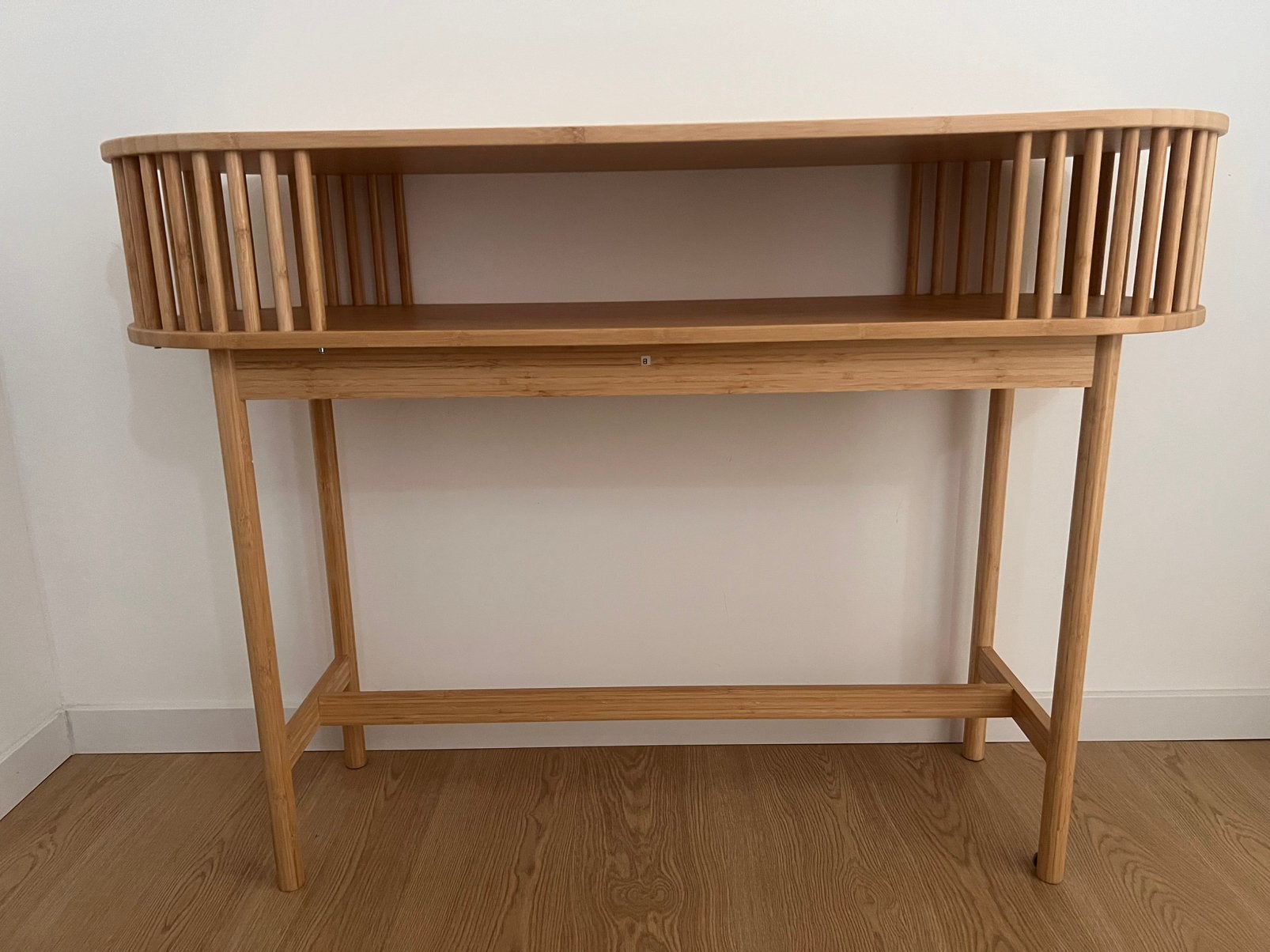 Sidetable - bamboe, Ophalen, 100 tot 150 cm, Zo goed als nieuw, 25 tot 50 cm