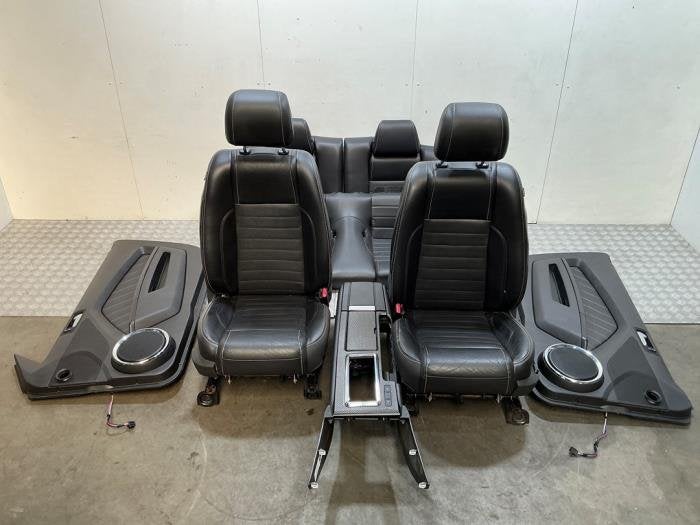 Bekleding Set (compleet) van een Ford Usa Mustang (Mustang 0, 12 maanden garantie, Gebruikt, -, -