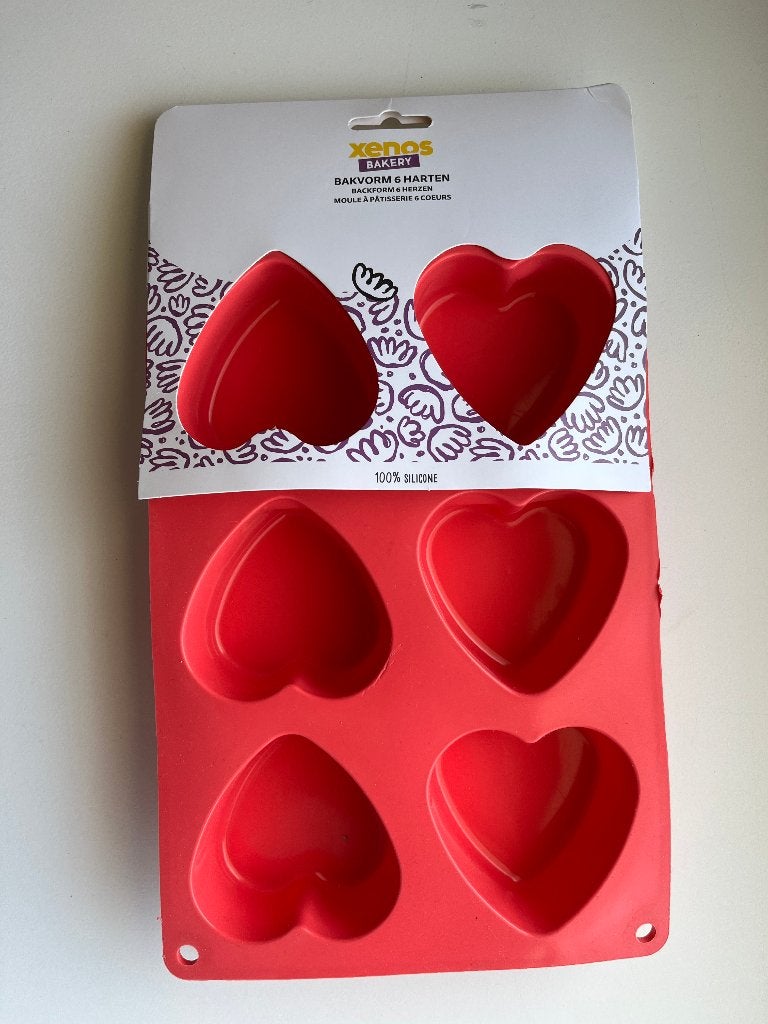 Silicone harten bakvorm - Xenos, Ophalen of Verzenden, Nieuw, Cupcakes, Bakvorm