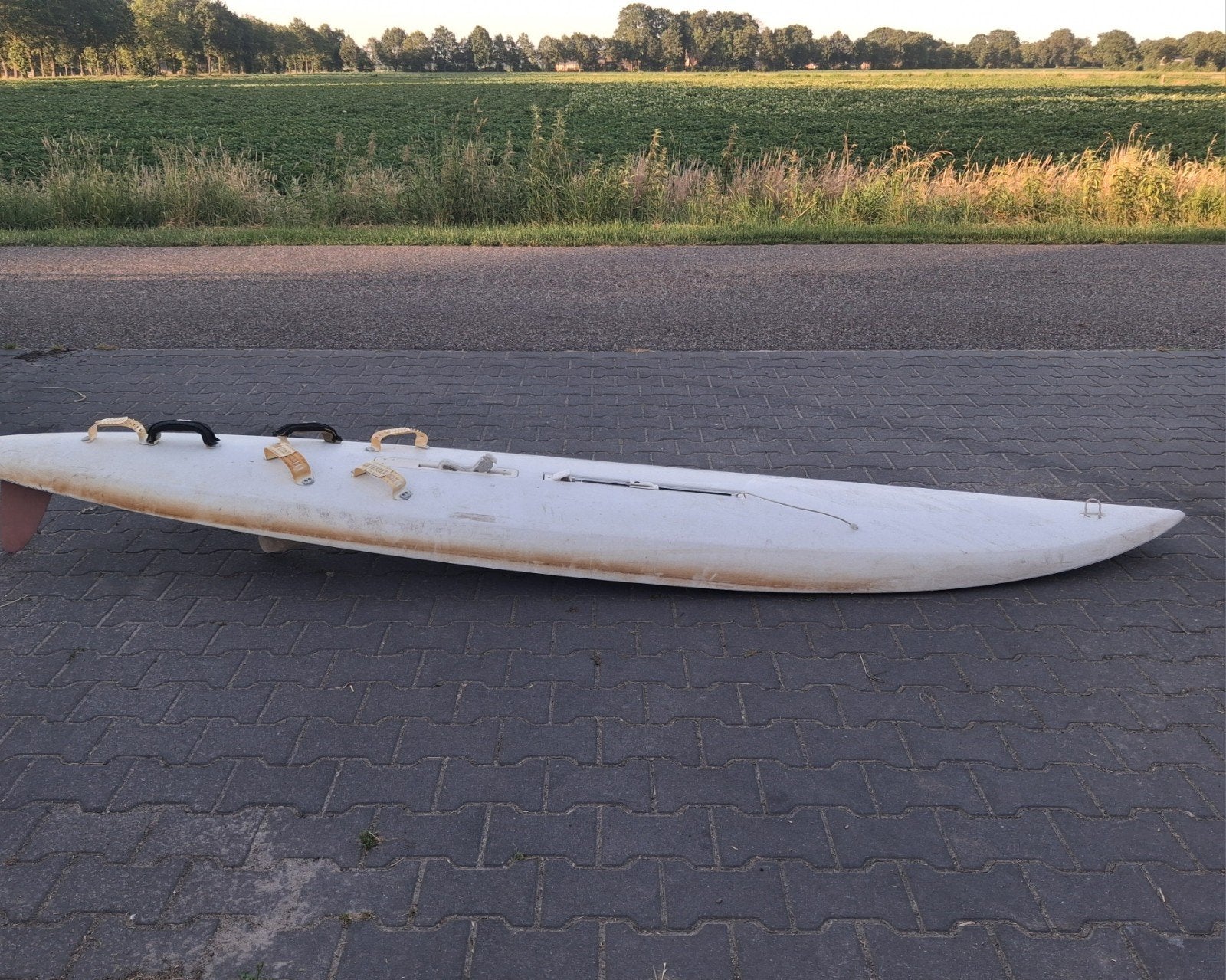 Windsurfplank met vin zonder zeil - Gebruikt, Watersport en Boten, Windsurfen, 250 tot 300 cm, Gebruikt, Ophalen of Verzenden
